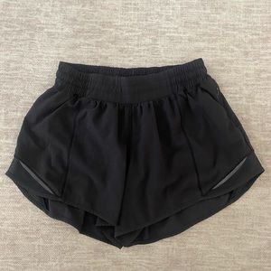 Lululemon Hotty Hot shorts